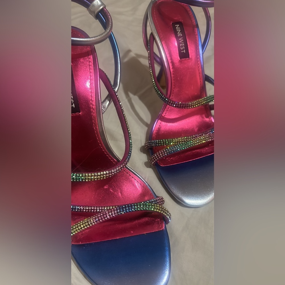 Nine West iridescent heels colorful heels